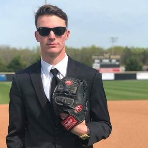 Meet your Posher, Hayden